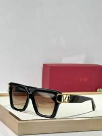 Picture of Valentino Sunglasses _SKUfw70044760fw
